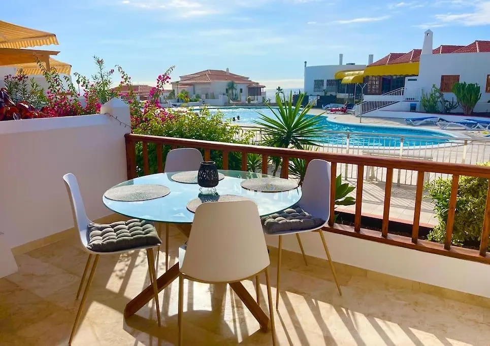 Apartment Stylish & Modern 1 Bedroom Suite On Frontline Of Playa Del Duque Costa Adeje