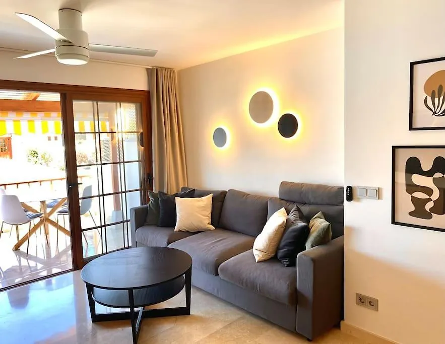 Stylish & Modern 1 Bedroom Suite On Frontline Of Playa Del Duque Costa Adeje  Apartment