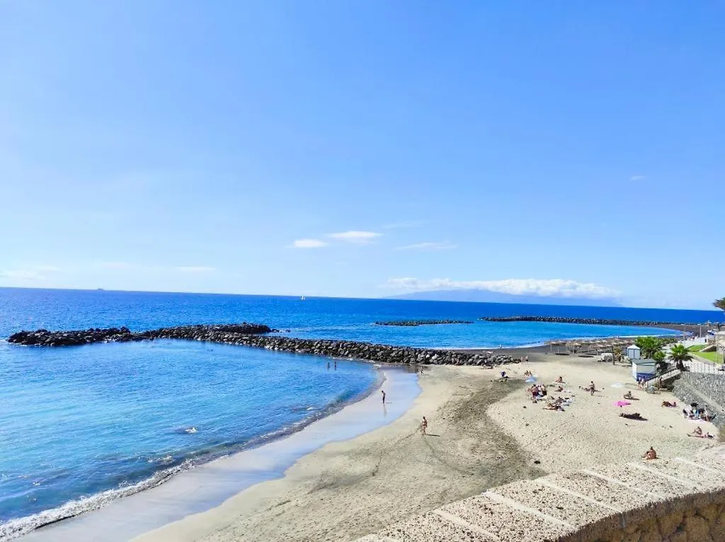Stylish & Modern 1 Bedroom Suite On Frontline Of Playa Del Duque Costa Adeje