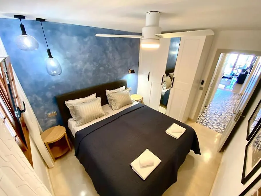 Apartmán Stylish & Modern 1 Bedroom Suite On Frontline Of Playa Del Duque Costa Adeje